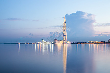 晚上在圣彼得堡的拉赫塔中心 现代高层建筑 白夜 平静安详 关于现代建筑的文章 印刷产品的封面 俄罗斯 圣彼得堡 2020 年 6图片