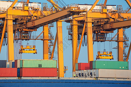 进出口业及物流业的集装箱船舶集装箱后勤制造业经济码头出口工业全球船运城市货物图片