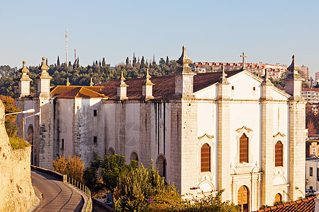 Leiria教堂教会宗教地标建筑城市旅行蓝色景观图片