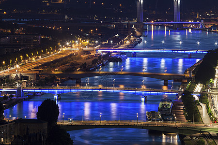 鲁昂州塞纳河上的桥梁天空建筑市中心建筑学城市黑暗全景蓝色旅行地标图片