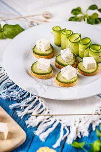 健康小型三明治乳酪小吃饮食草药早餐黄瓜食物派对面包图片