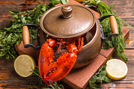 煮煮龙虾煮沸贝类动物海鲜柠檬熟食乡村棕色螃蟹小龙虾图片