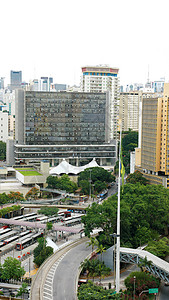 巴西圣保罗-2019 年 5 月 15 日 圣保罗城市景观市中心与巴西班德里亚航站楼图片