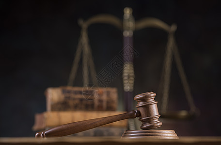 法律木槌大律师 正义概念 法律制度概念木头系统起诉惩罚法庭权威锤子法典诉讼司法图片