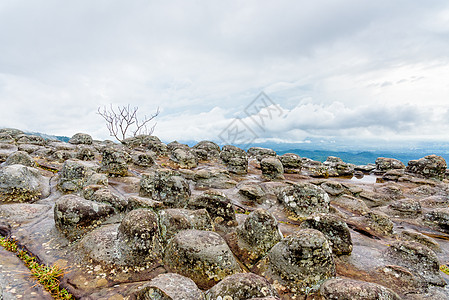 Lan Hin 普姆顶峰团体游客情调侵蚀旅行公园爬坡悬崖地质学图片