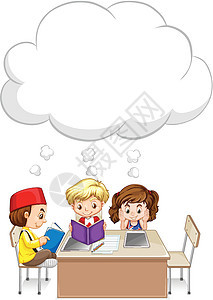 三个孩子在桌上学习图片
