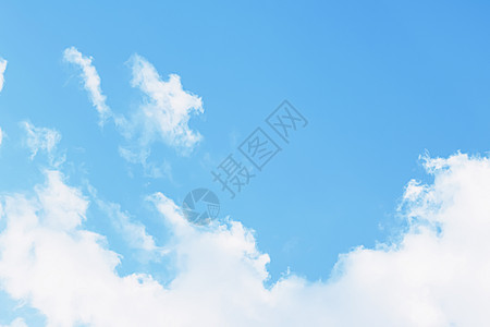 蓝天空背景 白云和明光阳光气氛活力白色多云精神天气蓝色天空云景太阳图片