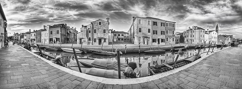 意大利威尼斯布拉诺岛运河一带的图画建筑 位于意大利威尼斯街道城市房屋村庄景观地标旅游天空房子旅行图片