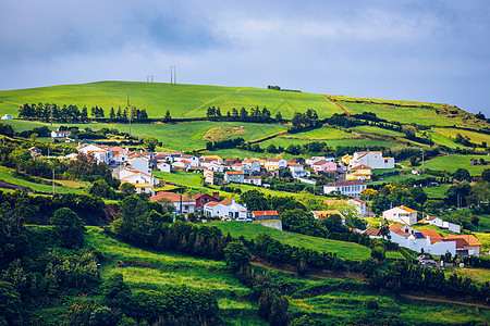 葡萄牙亚速尔群岛圣米格尔岛东北海岸的佩德雷拉村景观 葡萄牙亚速尔群岛圣米格尔岛东北海岸的 Pedreira 村和的景色气候风景热图片