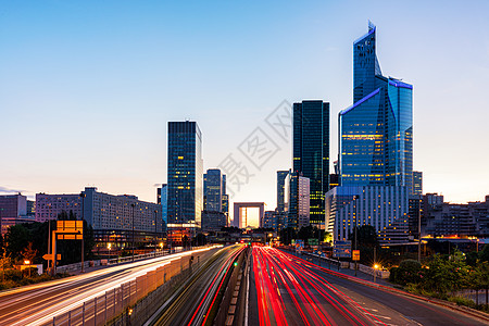 La Defense 金融区巴黎法国日落 现代商业和金融区摩天大楼在巴黎与高层建筑和会议中心 拉德芳斯商业区图片