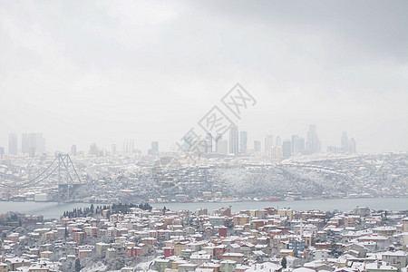 来自伊斯坦布尔市的冬季风景 房子被雪盖着旅游文化天际城市建筑旅行全景场景火鸡景观图片