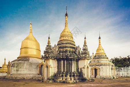 古老的佛教寺庙 宾达雅 缅甸 缅甸宝塔遗产文化古董艺术雕塑精神旅行旅游雕像图片