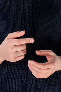亲手做一个手势女性收藏手指棕榈商业展示拇指女士辩论白色背景图片