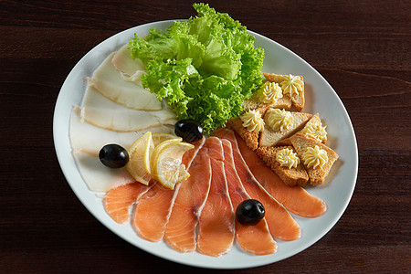 饭馆里有烟熏鲑鱼服务美食熏制餐饮营养面包黄油食谱美味咖啡店海鲜图片