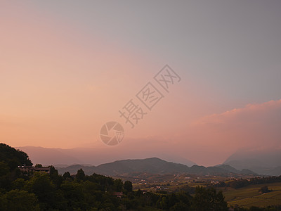 普罗塞科葡萄酒山 普罗塞科路天空酒厂农场季节风景土地农村旅行日落国家图片