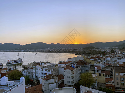 土耳其日落期间的海景     鱼群照片反射天空戏剧性太阳地平线环境蓝色风景阳光场景图片