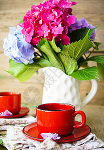 Hydranda花花和咖啡婚礼花瓶绣球花生日杯子厨房礼物桌子蓝色笔记图片