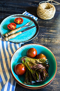 夏季沙拉蔬菜莴苣小吃胡椒乡村食物叶子食品桌子沙拉长叶图片