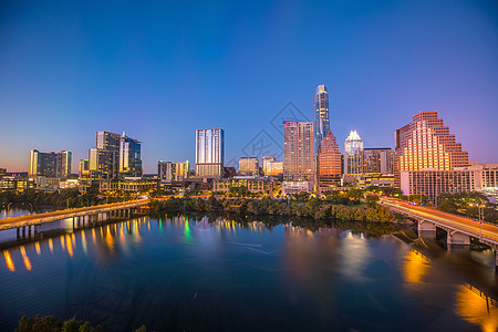 德克萨斯州奥斯汀市下城天线风景商业建筑场景市中心旅行办公室运输街道全景图片