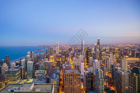 日落时芝加哥市中心天线的空中景象蓝色办公室街道建筑学建筑游客城市天际天空吸引力图片