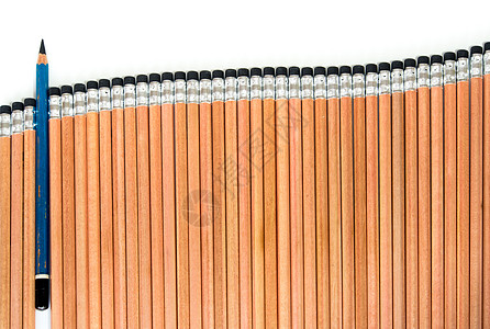老EE铅笔在新2B型铅笔组中排序有序艺术教育棕色团体木头蓝色橡皮白色办公室工艺图片