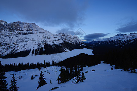 冬季的加拿大岩石场景游客全景公园水平蓝色国家大路白色遗产图片