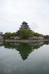 岛四岛季节纪念馆花园反射植物群公园城堡天空蓝色旅行图片