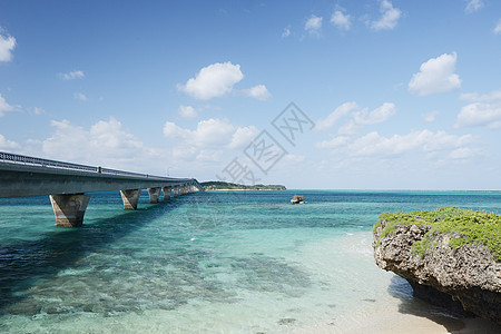 宫岛海海洋蓝色热带天空绿色海滩白色假期晴天图片