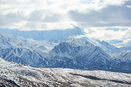 达那利地貌公园顶峰雪景岩石国家荒野图片