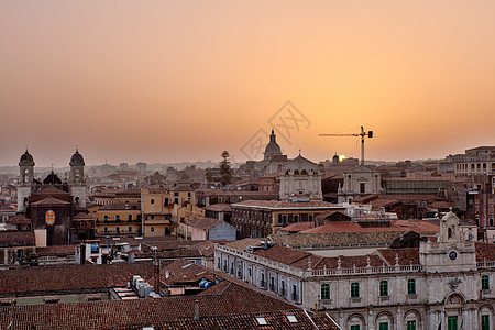 Catania 顶视图旅游建筑建筑学旅行圆顶日落观光背景图片