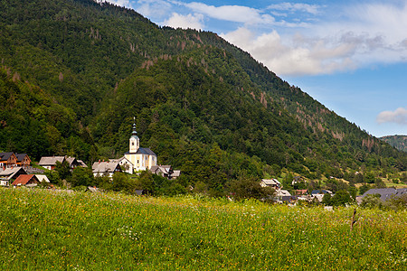 典型的斯洛文尼亚教堂 Studor 的视图 斯洛文尼亚图片