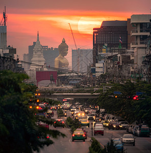 泰国曼谷在曼谷市中心可以看见背景