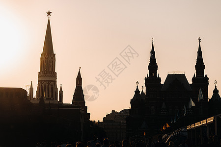俄罗斯莫斯科日落时 克里姆林宫在红广场的塔台旅行建筑学外貌景观雕塑历史地标建筑纪念碑联盟图片