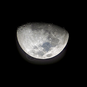 上弦后 2 天的月亮 在月落下看到兔子头时拍摄摄影科学宇宙望远镜陨石天文行星天空满月天文学图片