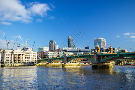 伦敦现代城市风景图片