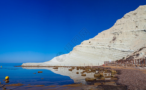 利姆斯通白悬崖 在雷蒙德州海滩海洋全景明信片海角旅行假期楼梯海岸石头岩石图片