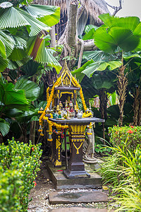 传统泰泰灵殿文化房子旅行热带神社佛教徒花环寺庙宗教精神图片