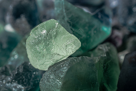 粗金宝石和矿物公司岩石科学绿色水晶白色石头石英萤石图片