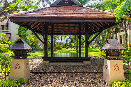 泰国热带天然的美丽的木制花木护林鸟凉棚洋房露台花园园林建筑阴影凉亭后院酒店图片