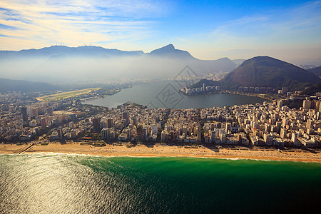 巴西里约热内卢的科帕卡巴纳海滩和伊帕内马海滩海岸鸟瞰图地标天线风景吸引力海滩岩石旅游城市图片