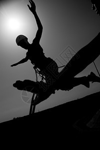 跳入太阳绳索跳跃自由活动跳绳危险飞行运动运动员勇气图片