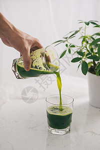 天然有机健康果汁 瓶装有机健康果汁 以减肥为食蔬菜活力叶子冰沙草本植物玻璃食物饮食白色菠菜图片