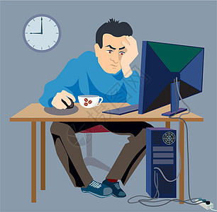 一个人深夜坐在电脑前完成他的工作图片