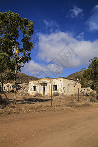 Rodalquilar村矿山废弃建筑的残存物矿物矿石旅行窗户石头危险砖块历史性历史矿业图片