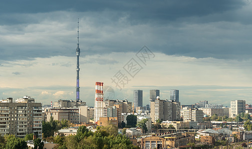 夏季 俄罗斯莫斯科城市景观上方的奥斯坦金诺塔 莫斯科全景和蓝天背景下的电视塔 莫斯科城市天际线与莫斯科住宅区全景信号建筑学收音机图片