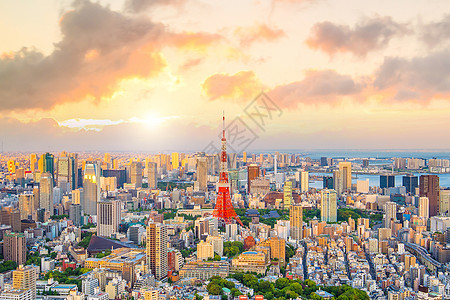 东京与日本东京塔的东京天际线天线街道景观交通丘陵旅行商业旅游建筑学场景图片