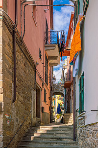 Corniglia 意大利辛克特尔的地中海沿岸山脉多彩的城市风景吸引力旅游港口村庄建筑学假期建筑房子旅行全景图片