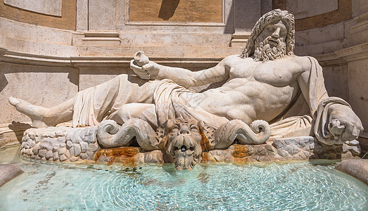 著名的希腊海洋神雕塑 名为Marforio 位于意大利罗马 艺术中的经典神话旅游男性上帝雕像历史性博物馆古董男人旅行地标图片