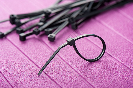电缆带工具尼龙工业腰带领带塑料金属电气材料黑色图片
