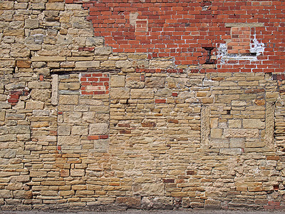 旧外墙 有非正常的修砖和石石表面补板和修理高清图片